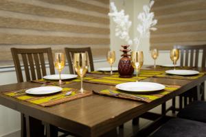 1 bedroom Hotel / Guest House Short let 239 1st Soula Street Cantonments Accra Ghana Cantonments 