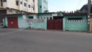 4 bedroom House For Sale Chemu Rd Near Seven Great Dansoman Accra