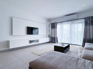 2 bedroom Apartment For Rent Accra Ghana Cantonments 