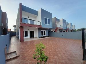 4 bedroom House For Rent Ashaley Botwe Adenta Municipal Accra