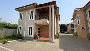 4 bedroom House For Rent Tesano Accra