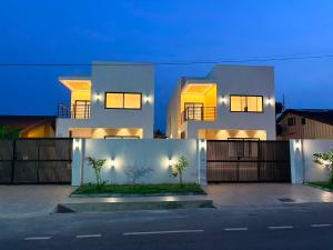 4 bedroom House For Sale Spintex Accra
