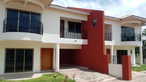 4 bedroom Semi detached Duplex For Rent North Legon , Atlantic Mall. Opposite The Police Station North Legon Accra