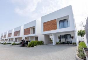 4 bedroom House For Sale Sakumono Spintex Accra