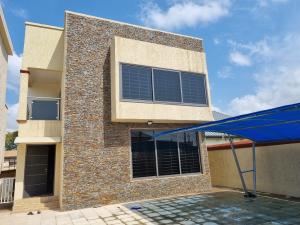 4 bedroom House For Sale Hfc Estate, Near The Police Station comm 25 Tema Accra