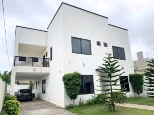 4 bedroom House For Rent East Airport Airport Residential Area Accra