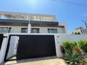 5 bedroom House For Sale Tse Addo Accra