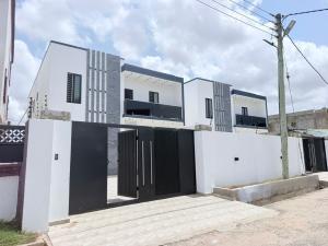 4 bedroom House For Sale Ogbojo Adenta Municipal Accra