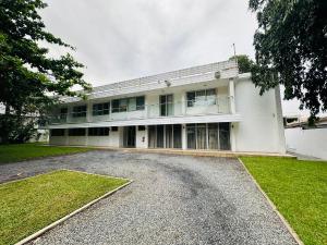 5 bedroom House For Rent Accra Ghana Cantonments 