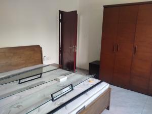 1 bedroom Apartment For Rent Dzorwulu Accra