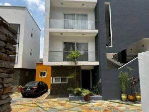 2 bedroom Apartment For Rent Airport Residential Area Accra