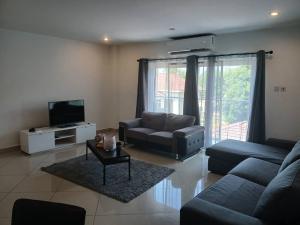 3 bedroom Apartment For Rent Cantonments Accra
