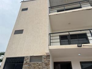 3 bedroom Apartment Short let Parakuo Estate Dome Ga East Municipal Accra