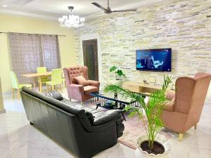 1 bedroom Apartment Short let East Legon Accra