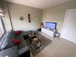 1 bedroom Apartment Short let Oxford Street Osu Accra