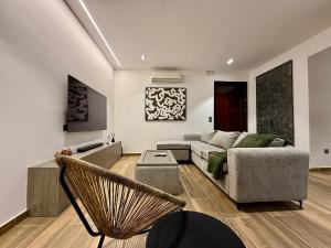 2 bedroom Apartment Short let Third Circular Road Cantonments Accra