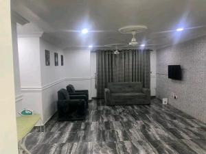 2 bedroom Apartment For Rent Asylum Down Accra