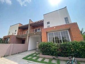 3 bedroom House For Rent East Legon Accra