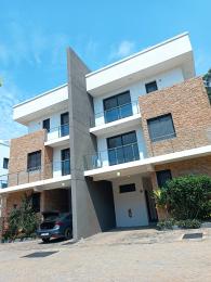 5 bedroom Townhouse For Sale North Ridge Accra