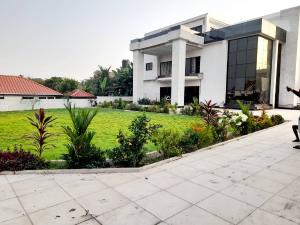 10 bedroom House For Sale Adjiringanor East Legon Accra