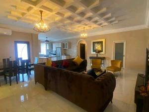 3 bedroom Apartment For Rent Dzorwulu Accra