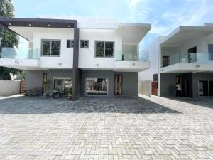 3 bedroom Townhouse For Rent Cantonments Accra