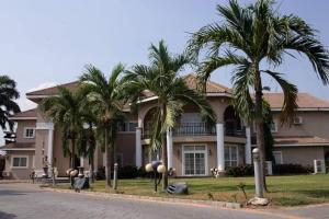 9 bedroom House For Sale Trassacco School Junction Adjiringanor East Legon Accra