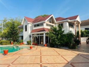 4 bedroom House For Rent North Ridge Accra