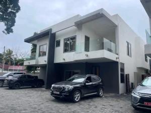 3 bedroom Townhouse For Rent Labone Labadi-Aborm Accra