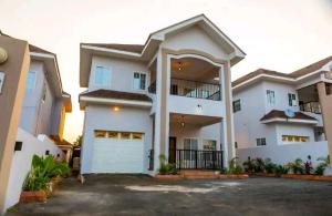4 bedroom Townhouse For Rent Cantonments Accra