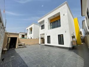 4 bedroom House For Sale Com 18 Comm 18 Spintex Accra