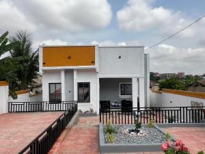 4 bedroom House For Sale Asokore Mampong Municipal Mampong Municipal Ashanti