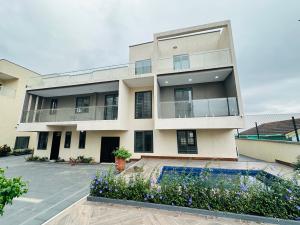 4 bedroom Townhouse For Rent American House, East Legon Bawaleshie Road East Legon Accra