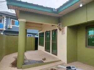 3 bedroom House For Sale Achimota Accra