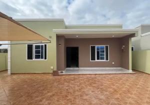 4 bedroom House For Sale Comm 18 Spintex Accra
