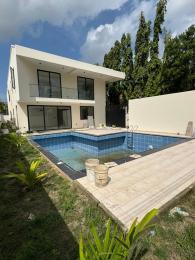 4 bedroom House For Sale Cantonments Accra