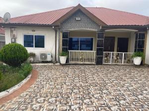 4 bedroom Detached Bungalow For Sale Pokuase Acp Franco Estates Kwabenya Ga East Municipal Accra