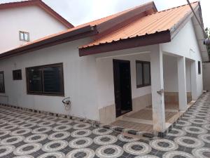 2 bedroom House For Rent Inside Shell Signboard Spintex Accra